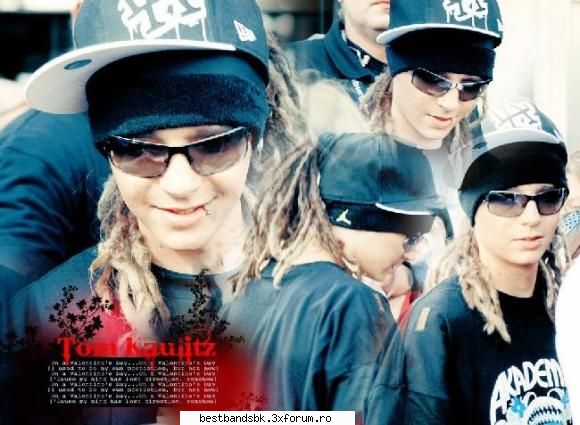 tom kaulitz-poze - lav - tokio hotel